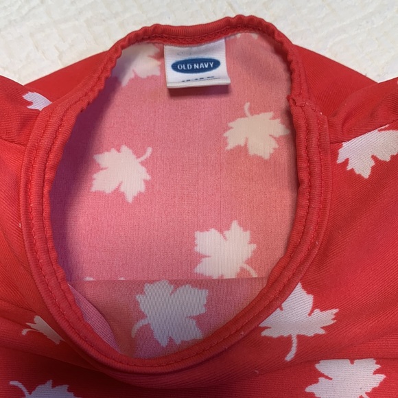 12-18m (6/$20) Maple Leaf Rashguard Top by Old Navy - Picture 6 of 14